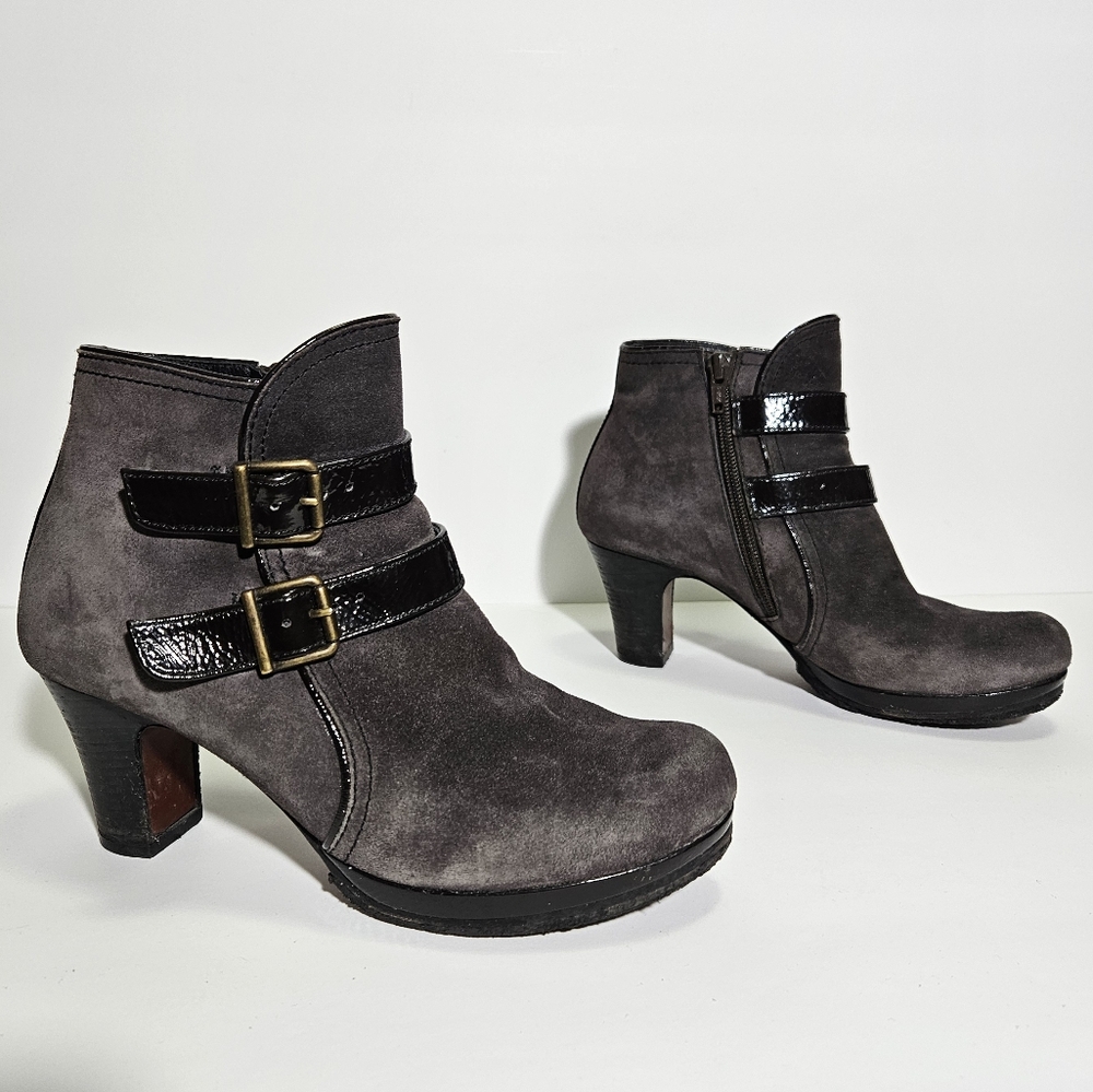 Chie Mihara Gray Suede Double Buckle Ankle Boots